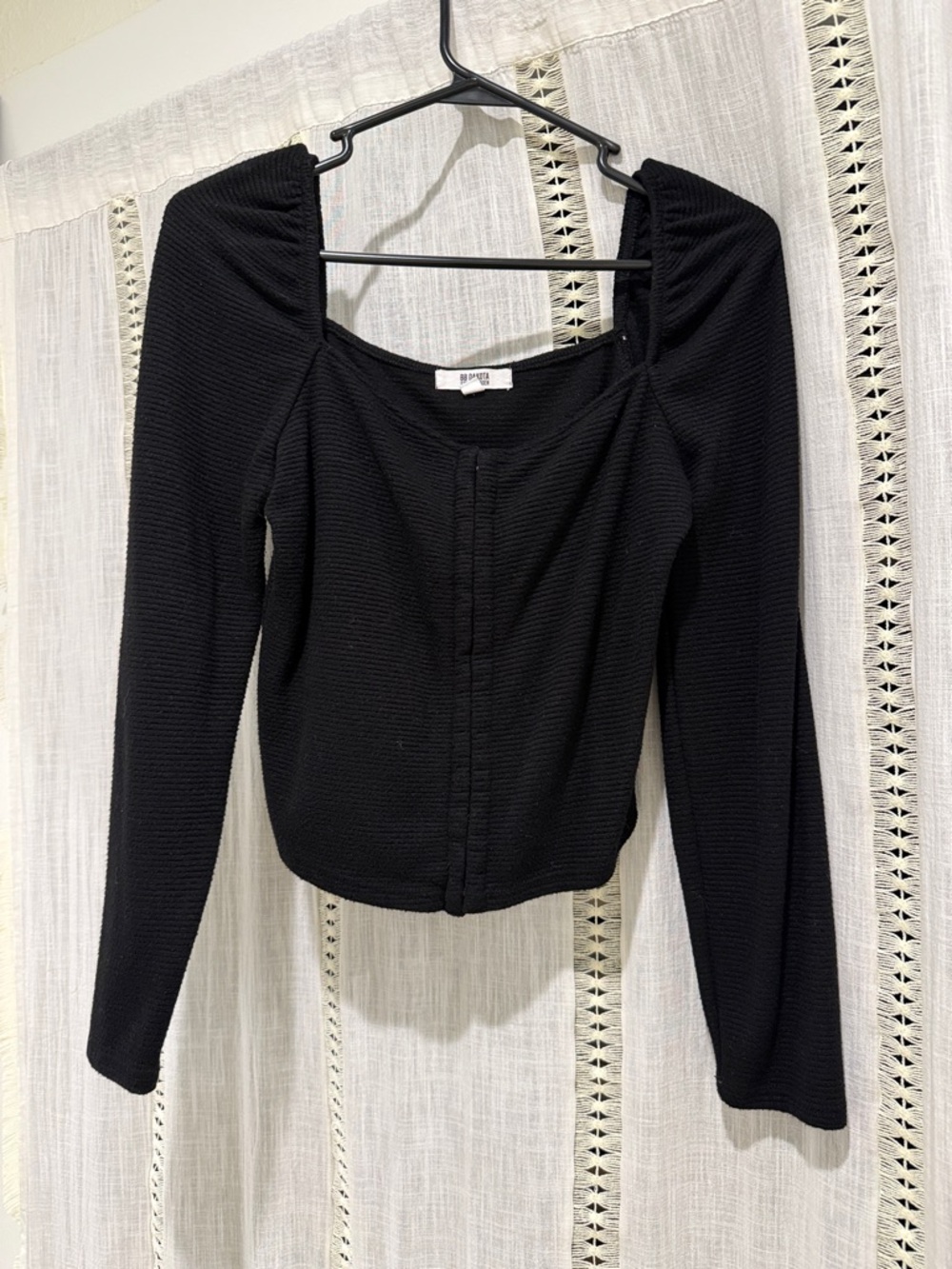 BB Dakota Long Sleeve Top